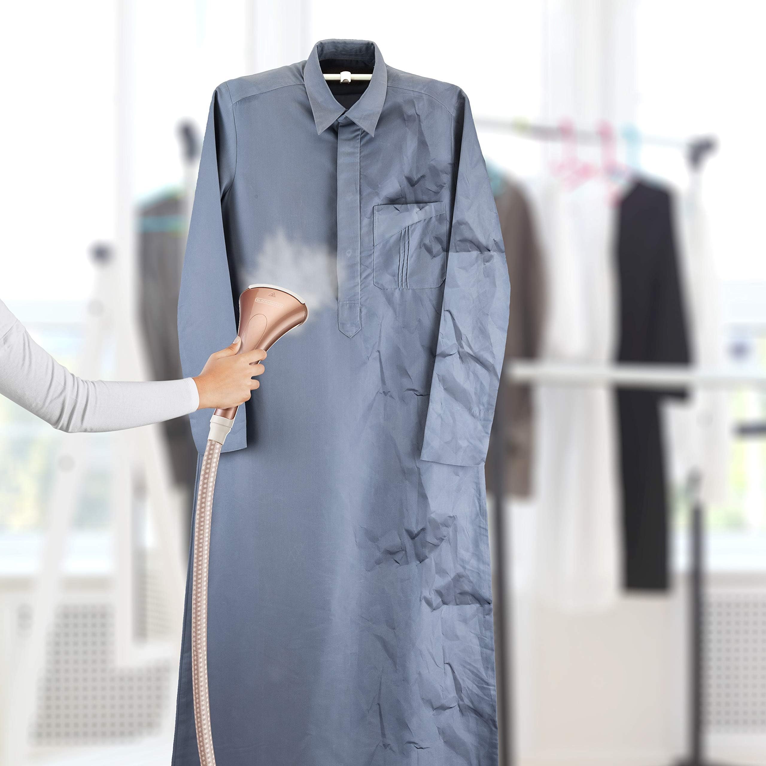 Black & Decker 2000W 2L Digital Garment Steamer 40gm/min Steam, With Detachable Board, Adjustable Poles Rotary Wheels+Multiple بلاك+ديكر مكواة بخار رقمية 2000 واط، ابيض/ذهبي Black & Decker 2000W 2L Digital Garment Steamer 40gm/min Steam, With Detachable Board, Adjustable Poles Rotary Wheels+Multiple بلاك+ديكر مكواة بخار رقمية 2000 واط، ابيض/ذهبي